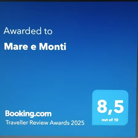 Mare E Monti Giardini-Naxos
